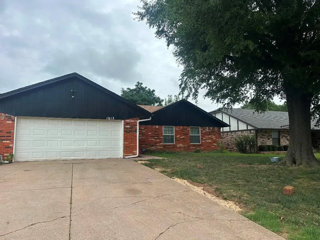 1612 Whispering Creek Drive, Edmond, OK 73013 - #1