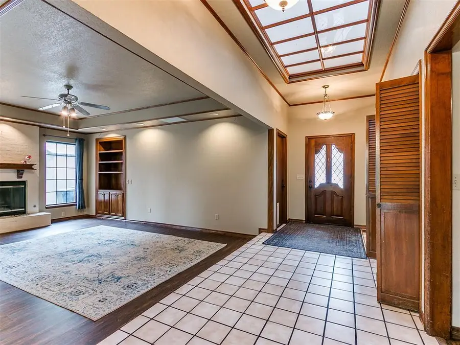808 Lakeside Circle, Edmond, OK 73012 - #2