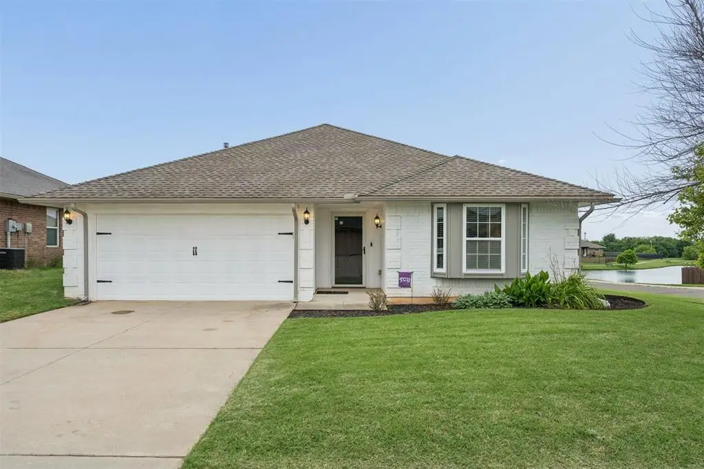 4229 Syracuse Street, Moore, OK 73160 - #1