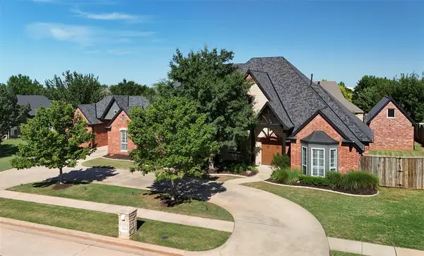 14616 Oakmond Road, Edmond, OK 73013