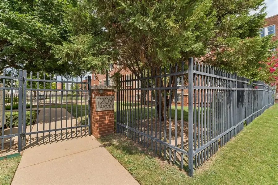 1209 N Harvey Avenue #101, Oklahoma City, OK 73103 - #2