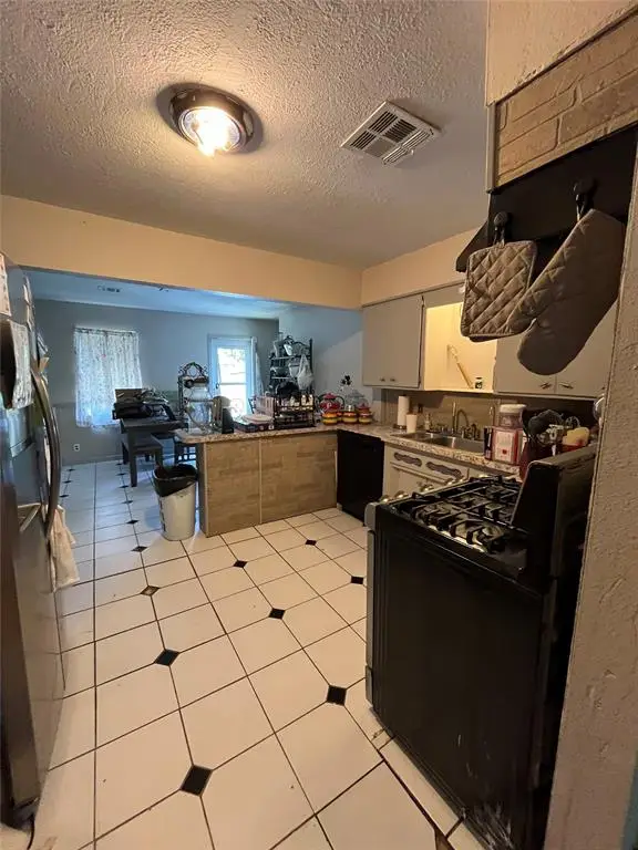 6209 NW 34th Street, Bethany, OK 73008 - #2