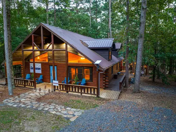 22 Steelhead Bay Lane, Broken Bow, OK 74728