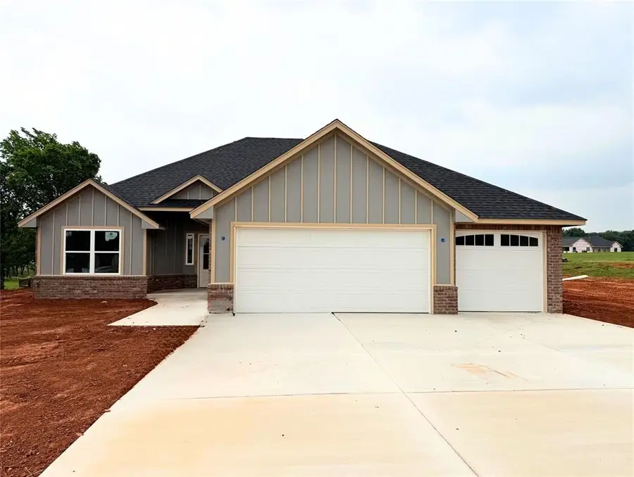 2209 Winter Ridge Road, Blanchard, OK 73010 - #2
