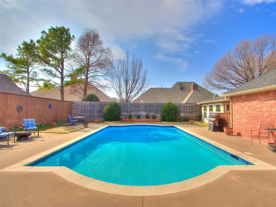 14509 Oakmond Road, Edmond, OK 73013 - #3