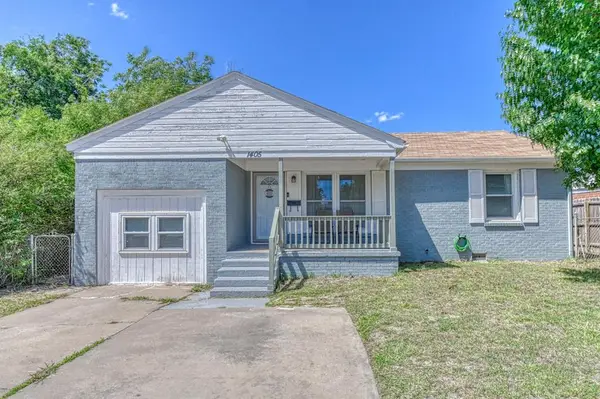 1405 Sheffield Road, The Village, OK 73120