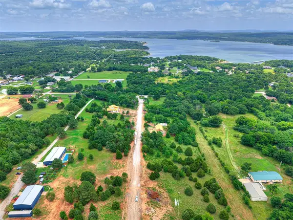 13 Emberlyn Lane, Eufaula, OK 74432