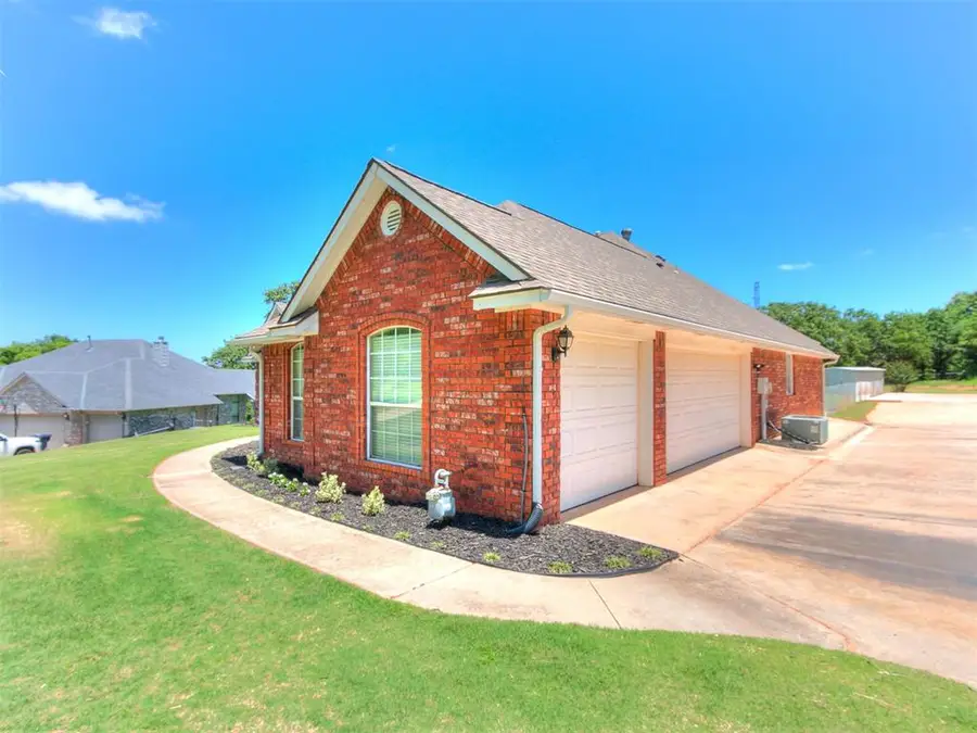 7212 Sapphire Lane, Oklahoma City, OK 73150 - #3