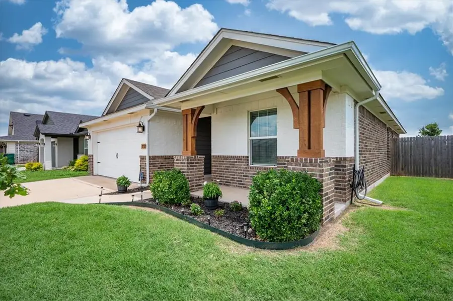 3308 S Pagoda Pead Drive, Yukon, OK 73099 - #2