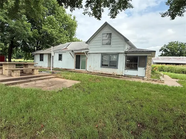 513 11th Street, Pawnee, OK 74058