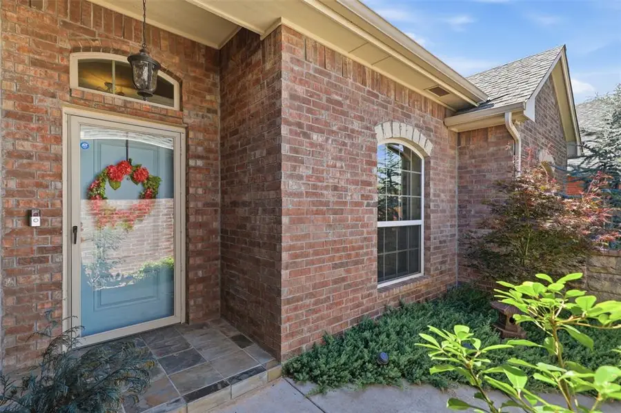 10215 Kingston Way, Oklahoma City, OK 73120 - #3