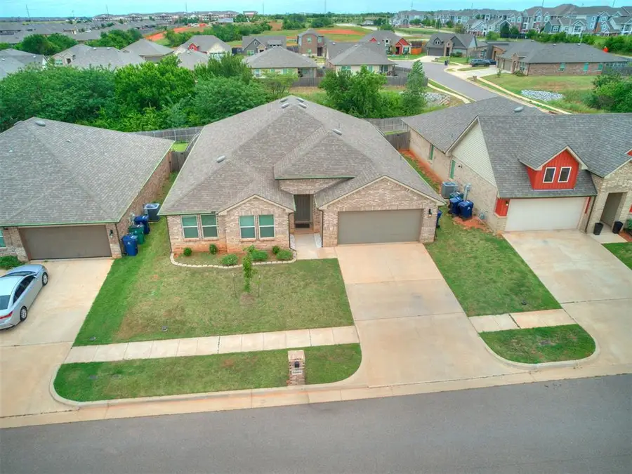 14404 Natural Falls Way, Oklahoma City, OK 73142 - #2