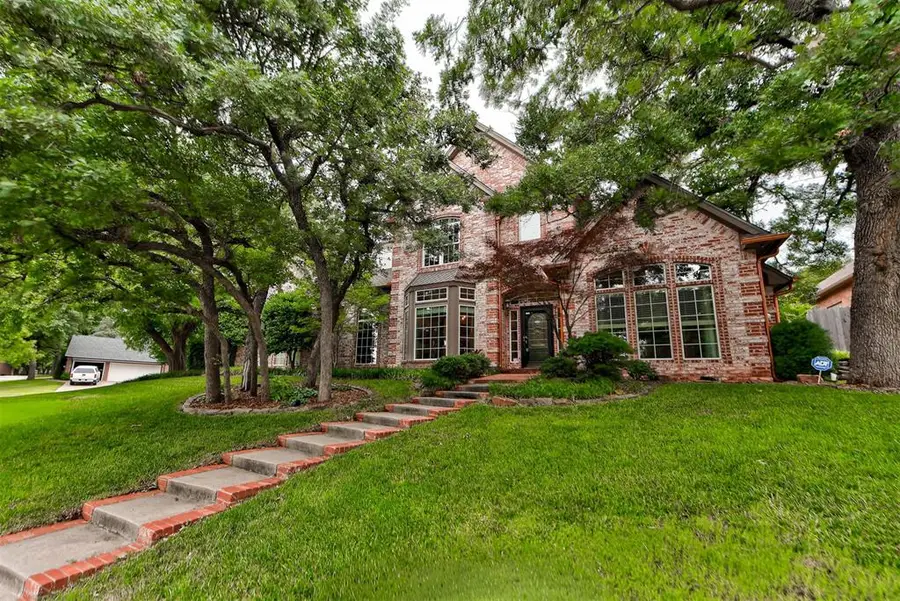 917 Fox Lake Lane, Edmond, OK 73034 - #2