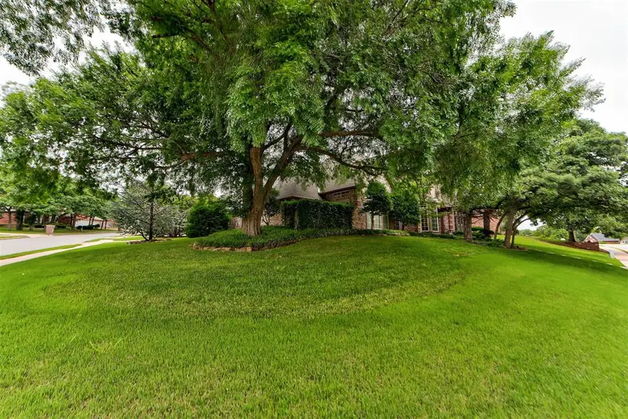 917 Fox Lake Lane, Edmond, OK 73034 - #3