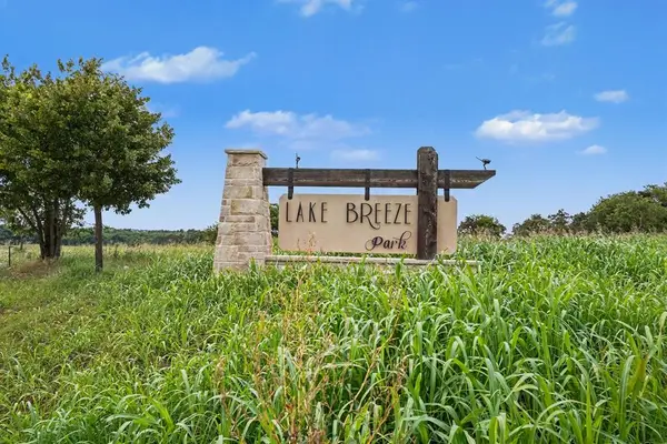 6256 Lake Breeze Drive, Guthrie, OK 73044