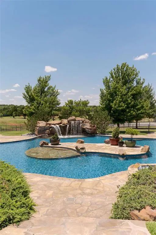 13135 Big Cedar Lane, Yukon, OK 73099 - #2