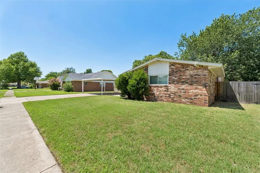 1703 Chaucer Drive, Norman, OK 73069 - #2