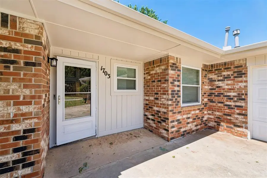 1703 Chaucer Drive, Norman, OK 73069 - #3