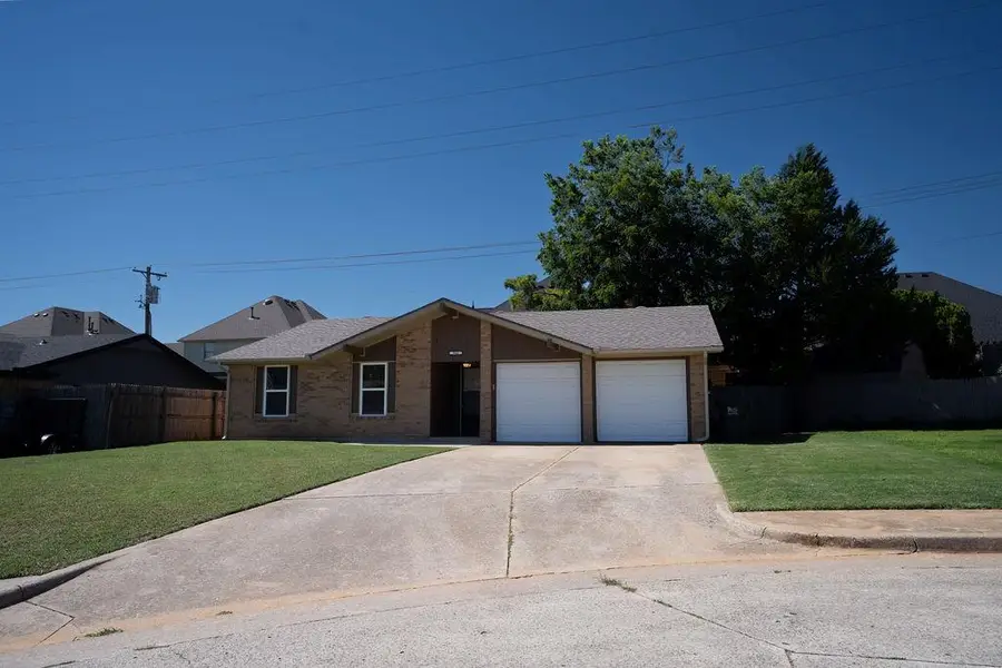 966 Castlebury Mansion, Yukon, OK 73099 - #2