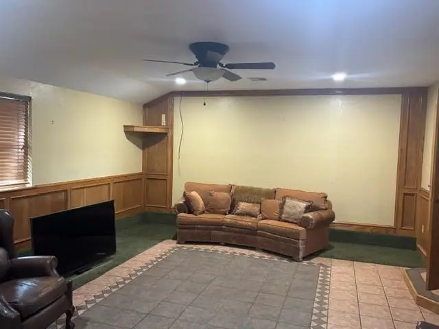 700 Lola Street, Lindsay, OK 73052 - #3