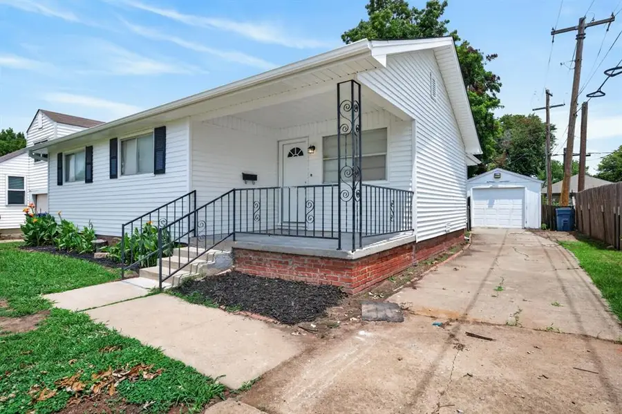 217 E Ercoupe Drive, Midwest City, OK 73110 - #2