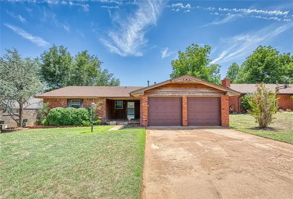 1312 Shelley Avenue, Clinton, OK 73601