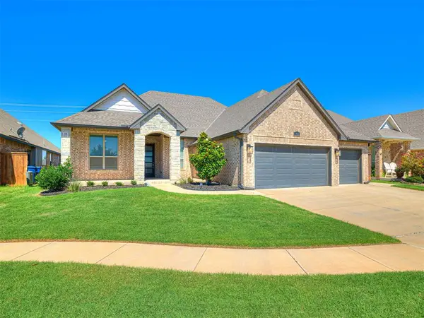 15605 Capri Lane, Edmond, OK 73013