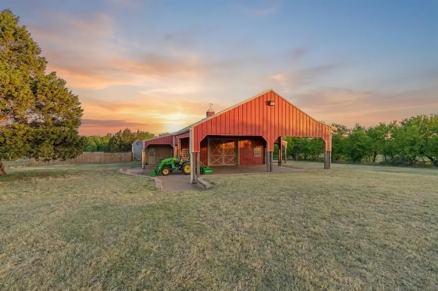 W Waterloo Road, Edmond, OK 73025 - #2
