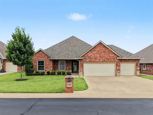 633 Geneva Drive, Edmond, OK 73025