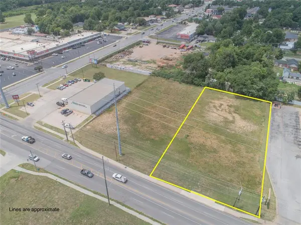 6905 NW 10th Street, Oklahoma City, OK 73127