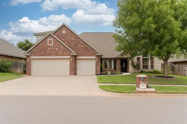 17016 Platinum Lane, Edmond, OK 73012