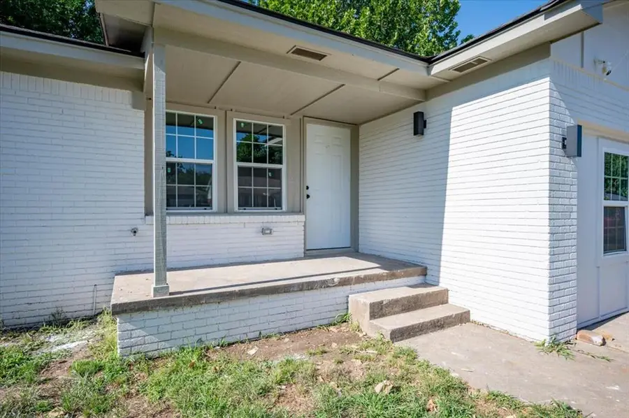 2904 SW Sw 39th Terrace, Oklahoma City, OK 73119 - #3