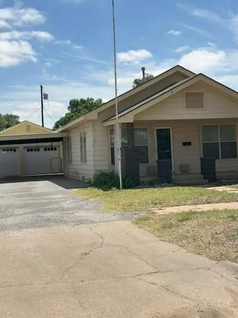 110 N Bailey, Hobart, OK 73651 - #1