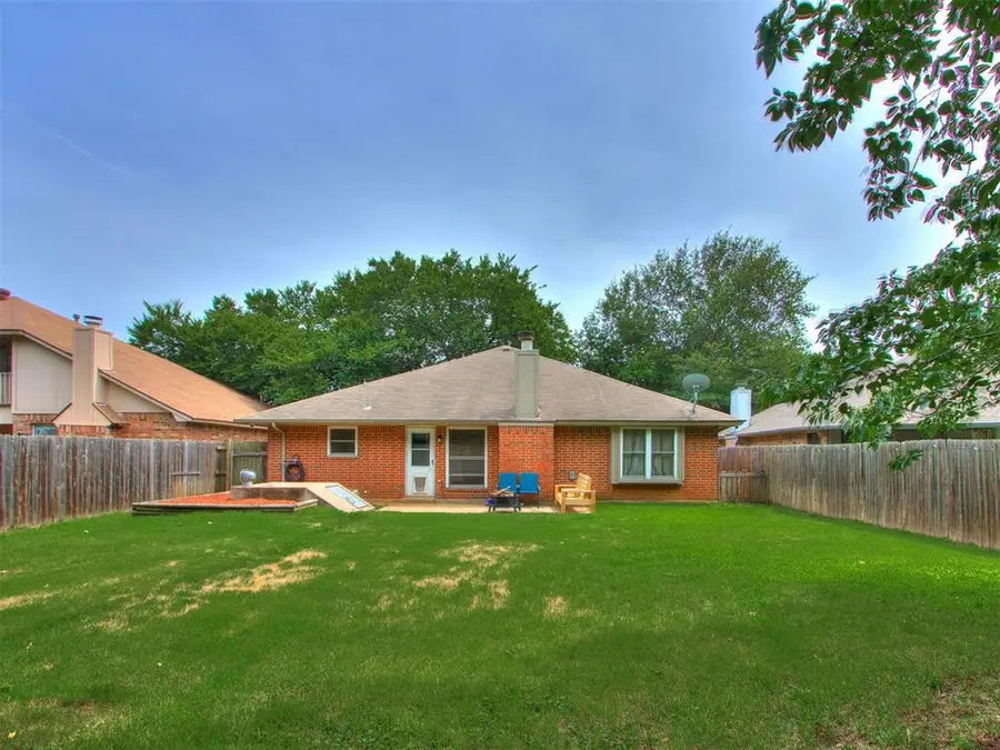 1017 Golden Eagle Drive, Norman, OK 73072 - #3