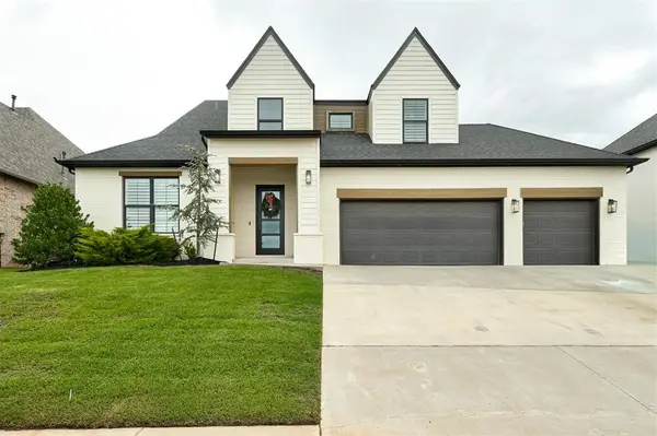 3916 Stone Hill Lane, Edmond, OK 73034