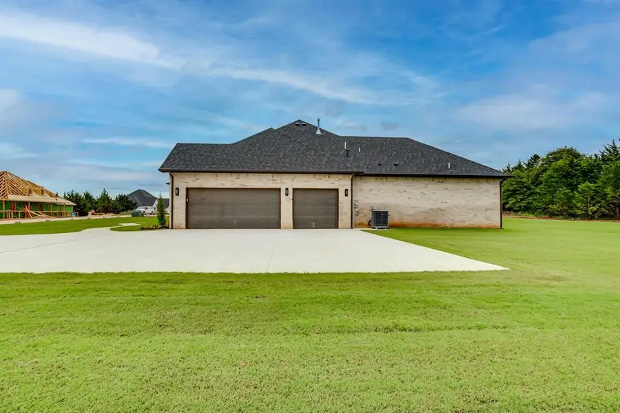 9356 Elizabeth Drive, Guthrie, OK 73044 - #3