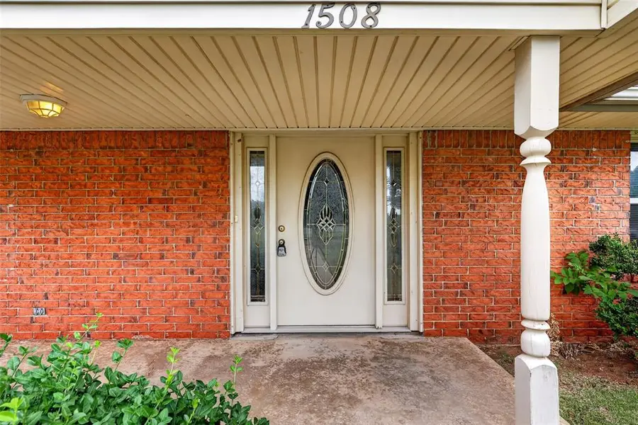 1508 N Jackson Street, Edmond, OK 73034 - #3