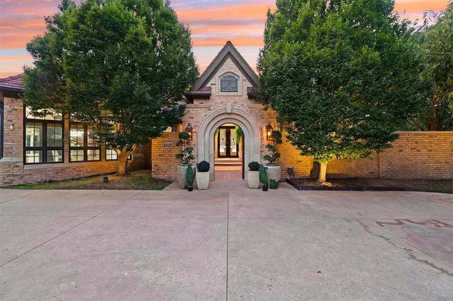 1916 Mulholland Drive, Edmond, OK 73012 - #3