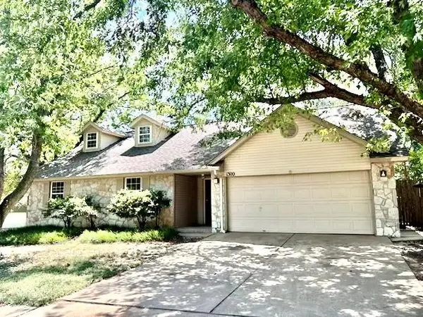 1300 NW 184th Street, Edmond, OK 73012