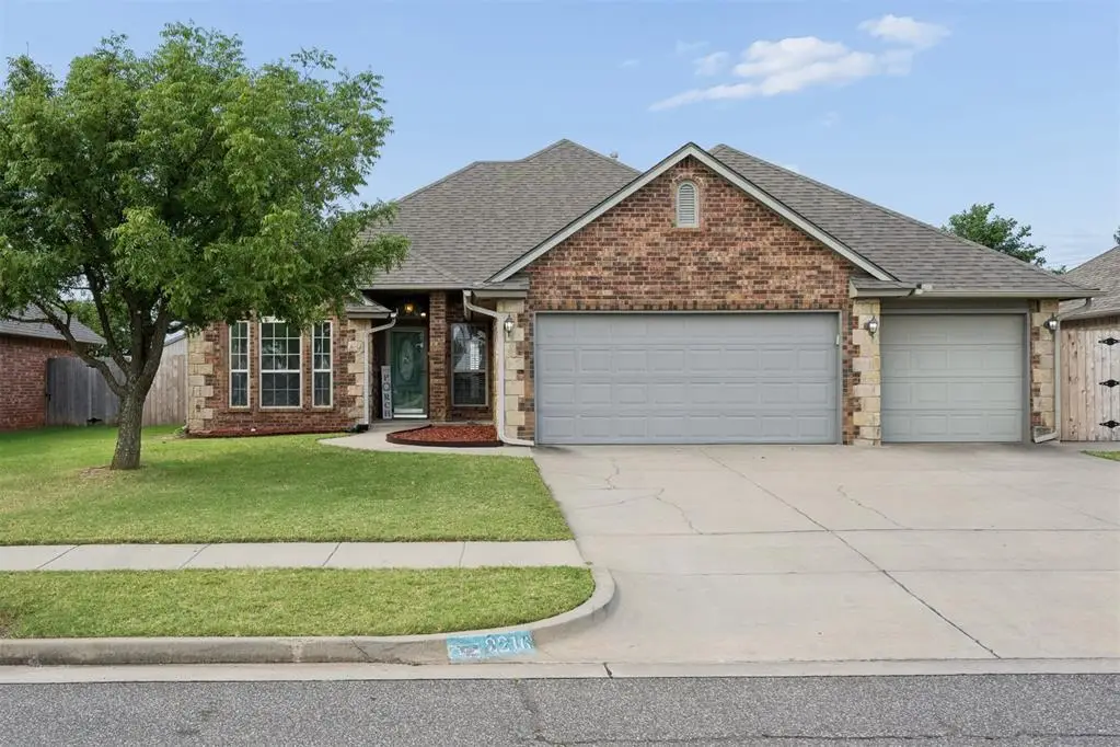 2216 SW 33rd Street, Moore, OK 73170 - #1