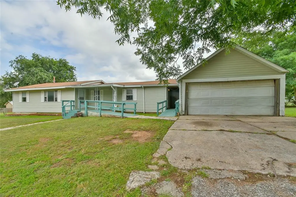 418 W Penn Street, El Reno, OK 73036 - #1