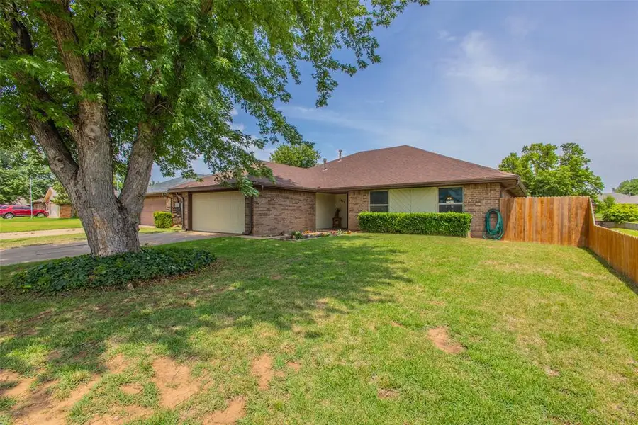 2813 Pinto Trail, Edmond, OK 73012 - #3