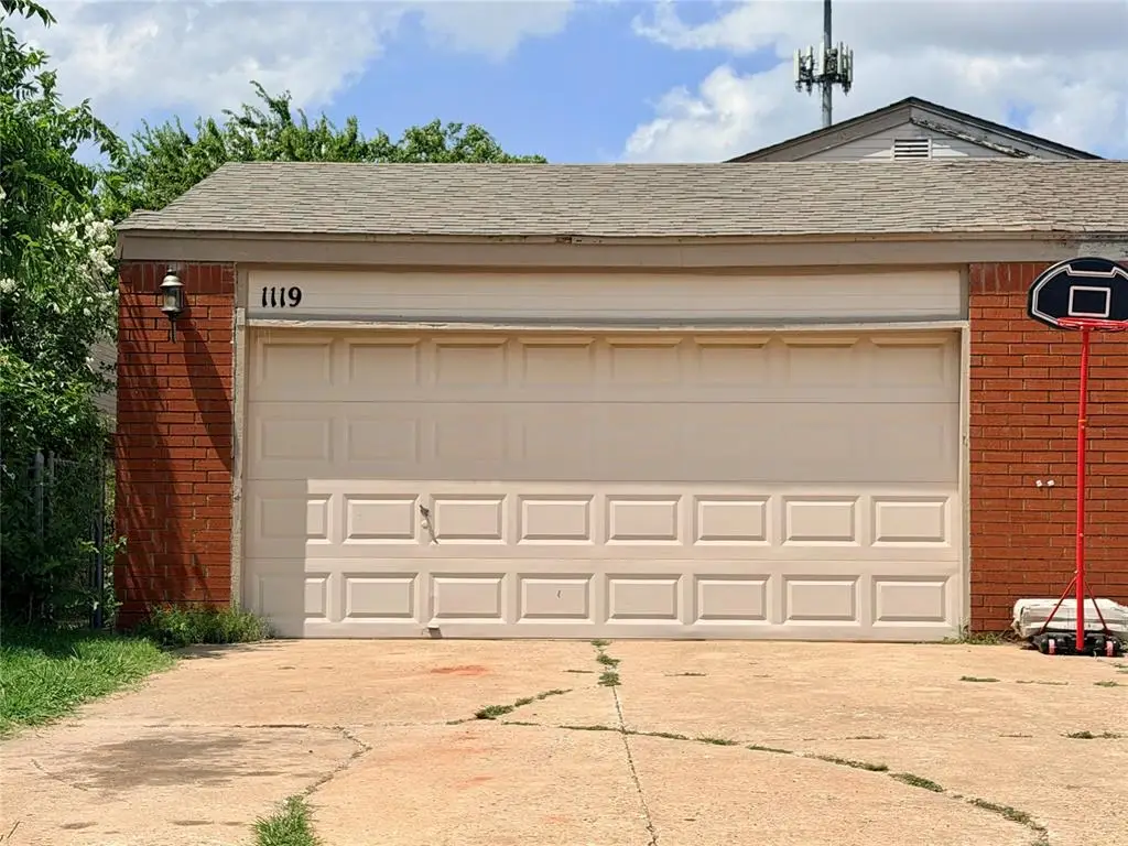 1119 Swan Lake Road, Edmond, OK 73003 - #1