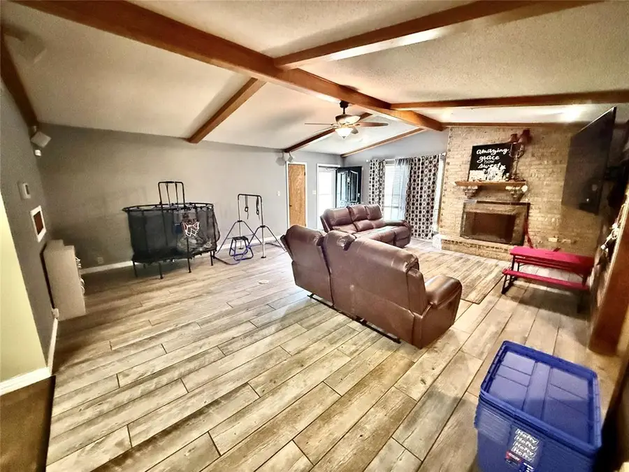 1209 S Trail Drive, Altus, OK 73521 - #3