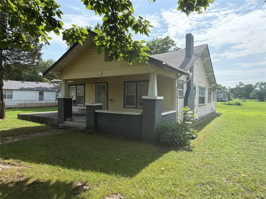 501 E Seminole Avenue, Wewoka, OK 74884 - #2