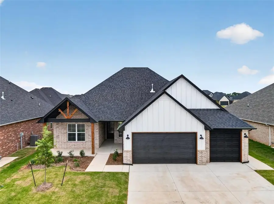 10404 SW 49th Street, Mustang, OK 73064 - #2