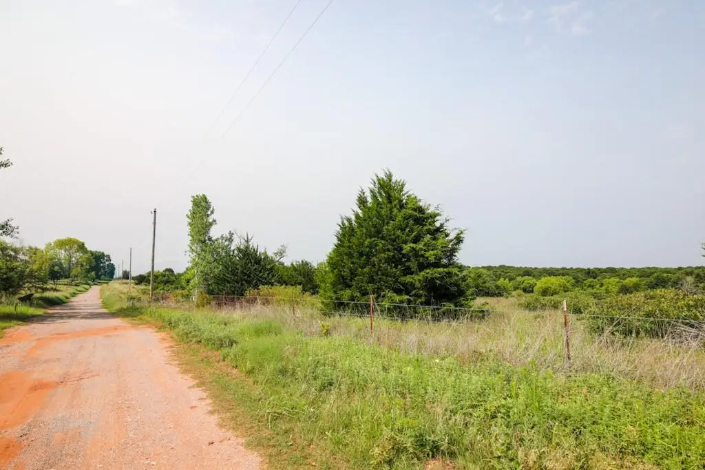 Block 1 Lot 30, Vinson Estates Addition, Lindsay, OK 73052 - #1