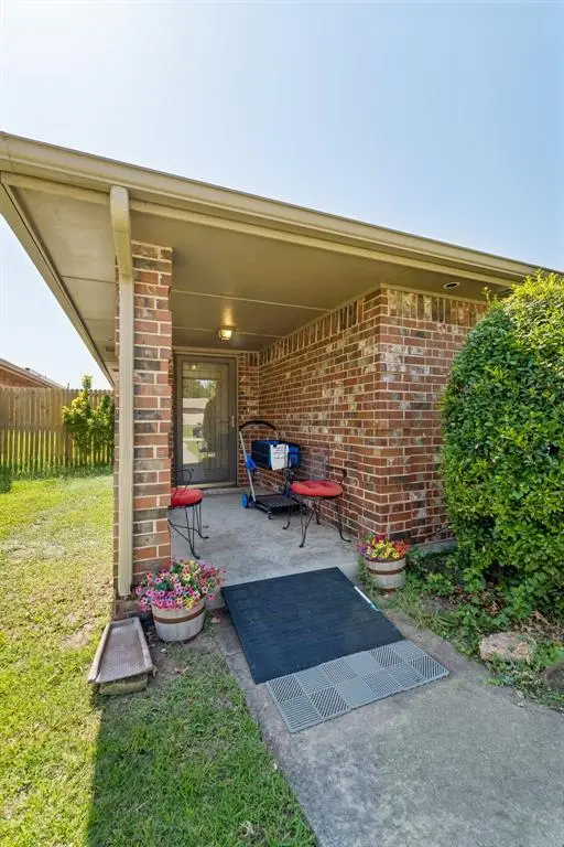 404 N Willowood Drive #404 & 406, Yukon, OK 73099 - #3