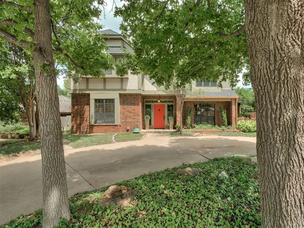 6900 Lakepointe Drive, Oklahoma City, OK 73116 - #1