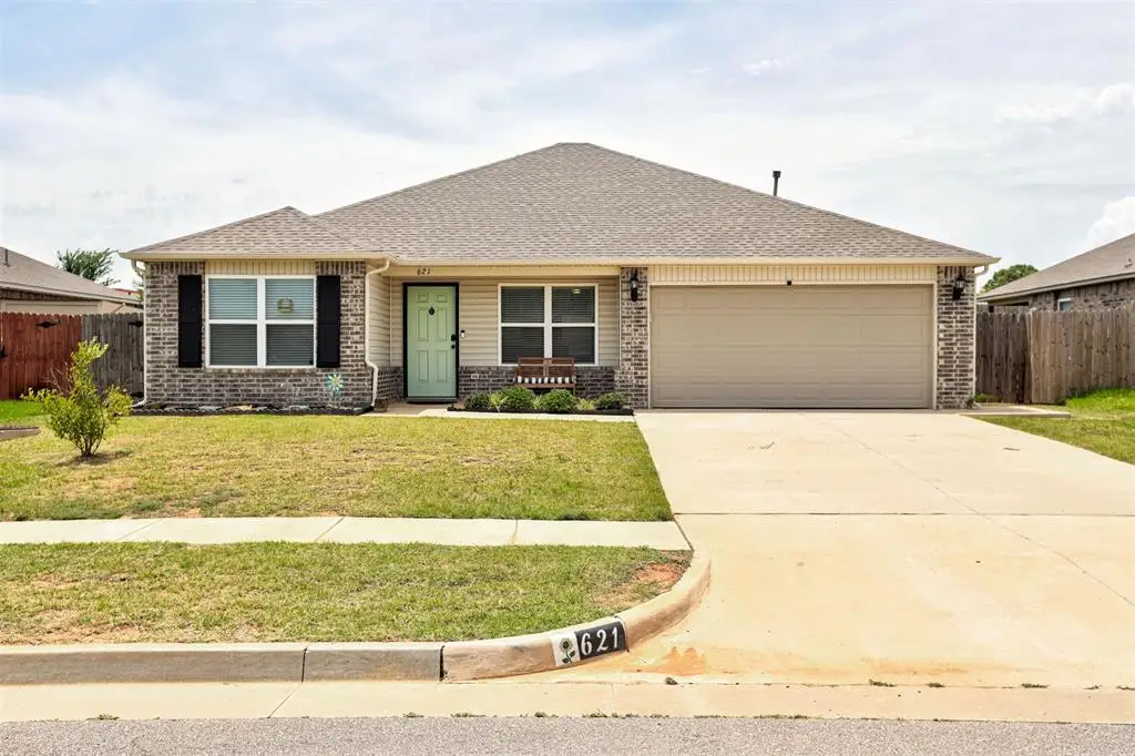 621 Fox Hollow Court, Newcastle, OK 73065 - #1